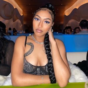 Meet your Posher, Tyra